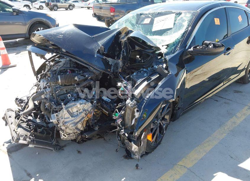 Photo 6 of 2019 Honda Civic SPORT (VIN 19XFC2F89KE051016)