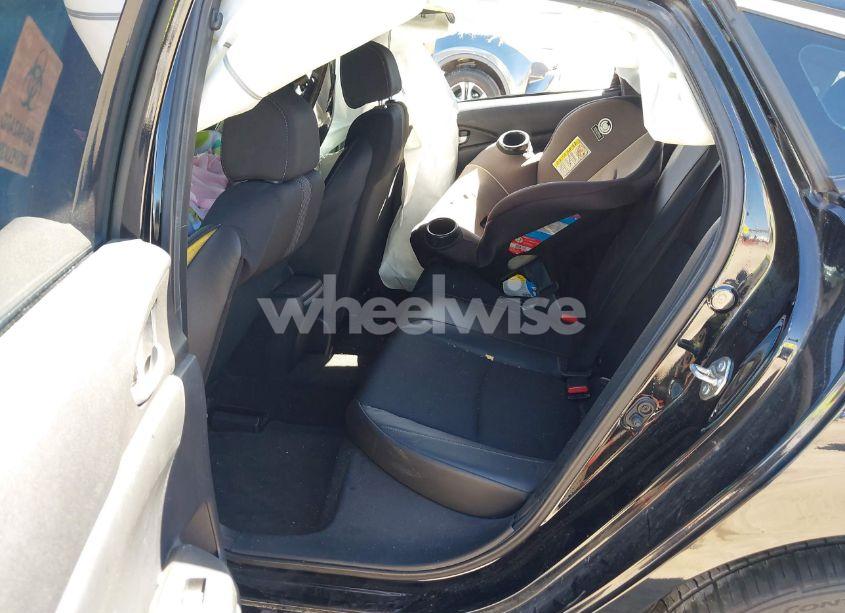 Photo 8 of 2019 Honda Civic SPORT (VIN 19XFC2F89KE051016)