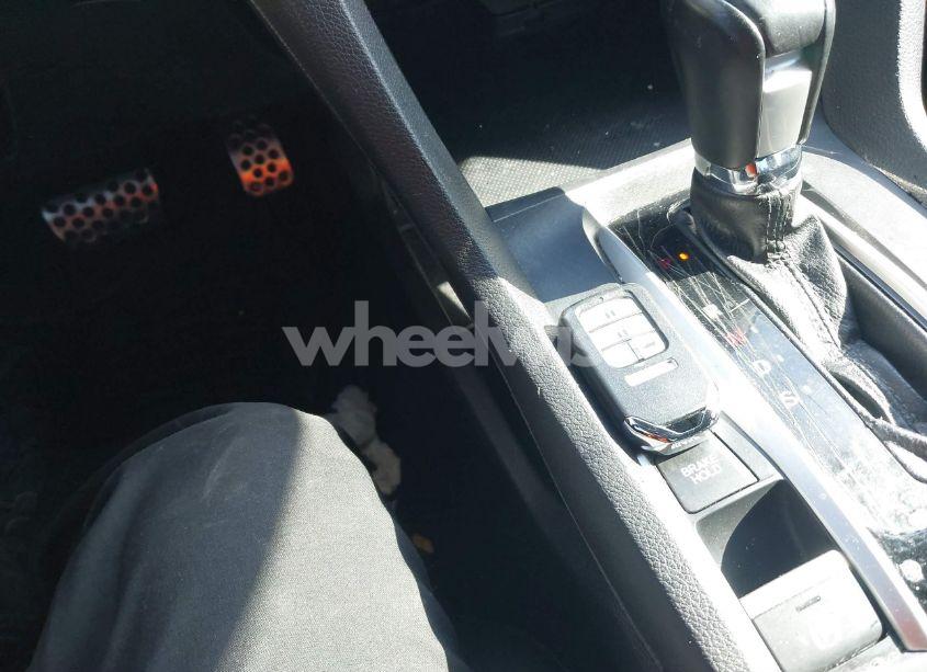 Photo 11 of 2020 Honda Civic SPORT (VIN 19XFC2F89LE001234)
