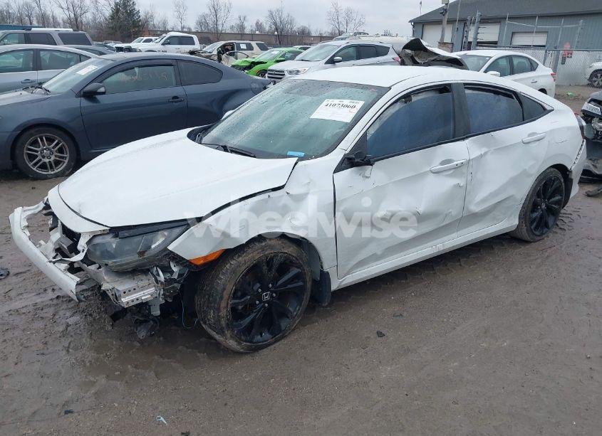 Photo 2 of 2020 Honda Civic SPORT (VIN 19XFC2F89LE004134)