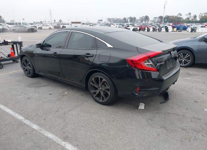 Photo 3 of 2021 Honda Civic SPORT (VIN 19XFC2F89ME004006)