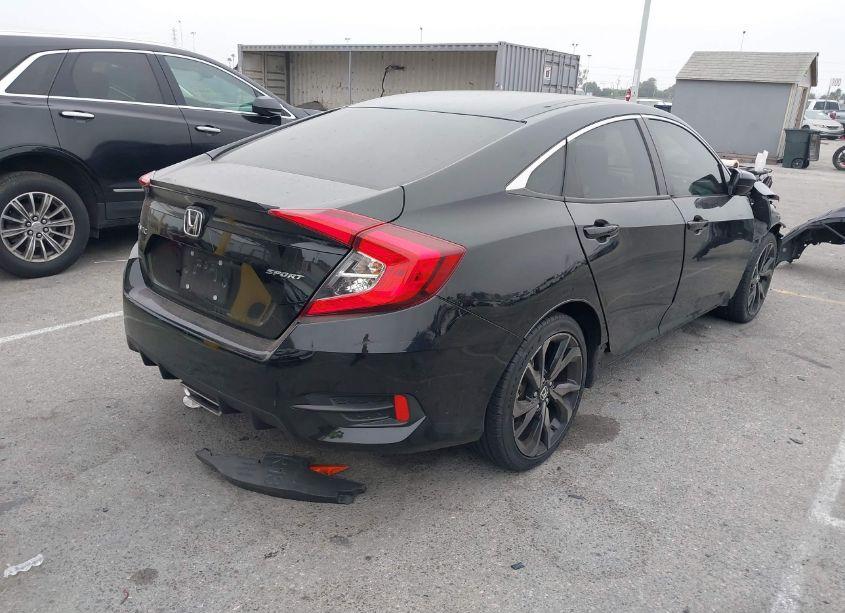 Photo 4 of 2021 Honda Civic SPORT (VIN 19XFC2F89ME004006)