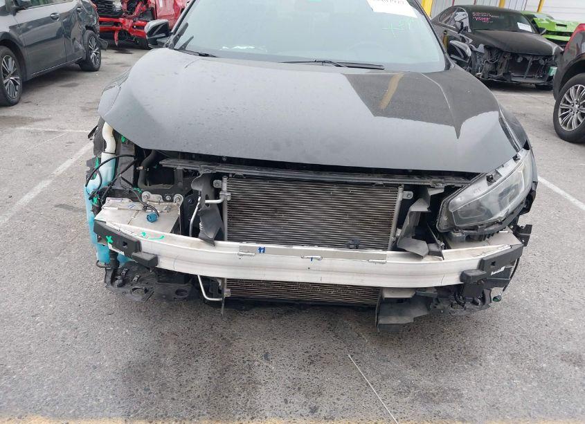 Photo 6 of 2021 Honda Civic SPORT (VIN 19XFC2F89ME004006)