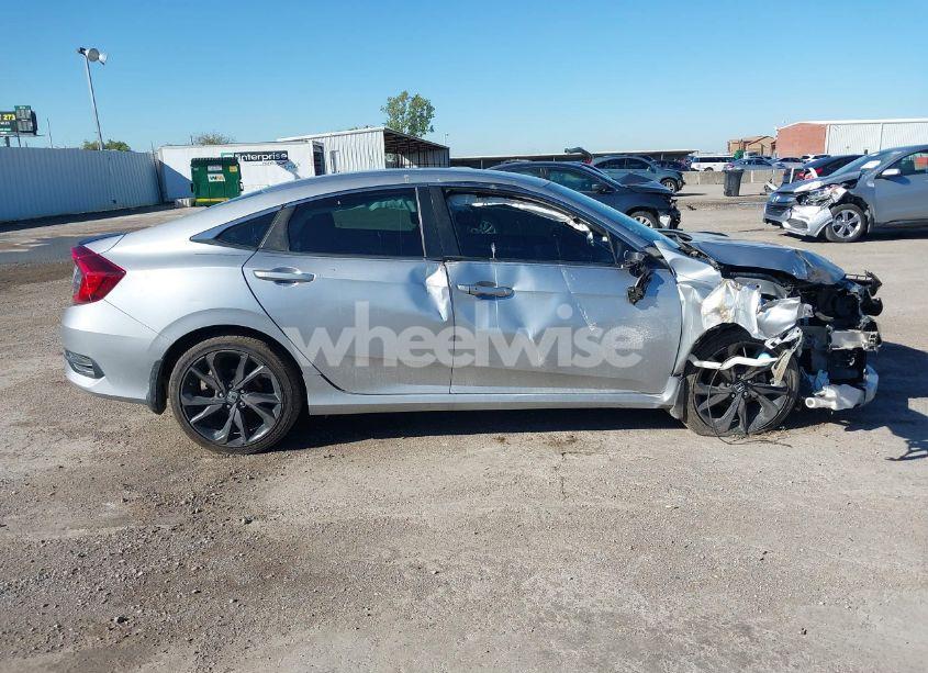 Photo 13 of 2019 Honda Civic SPORT (VIN 19XFC2F8XKE003394)