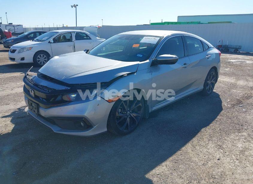 Photo 2 of 2019 Honda Civic SPORT (VIN 19XFC2F8XKE003394)