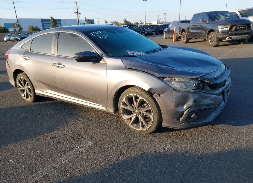 2019 Honda Civic SPORT (VIN 19XFC2F8XKE209461) main photo