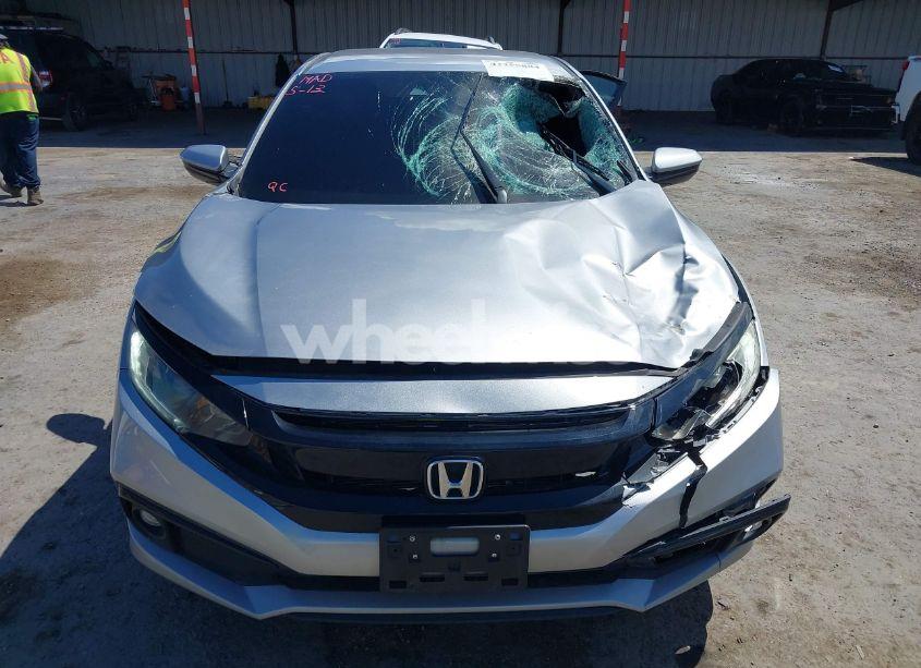 Photo 12 of 2019 Honda Civic SPORT (VIN 19XFC2F8XKE212232)