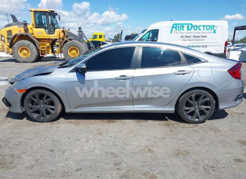 Photo 14 of 2019 Honda Civic SPORT (VIN 19XFC2F8XKE212232)