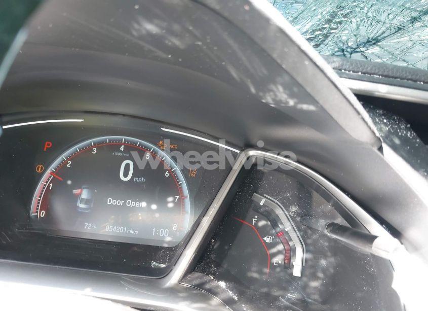 Photo 7 of 2019 Honda Civic SPORT (VIN 19XFC2F8XKE212232)