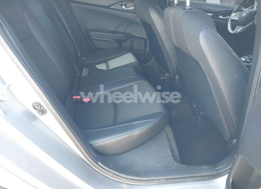 Photo 8 of 2019 Honda Civic SPORT (VIN 19XFC2F8XKE212232)