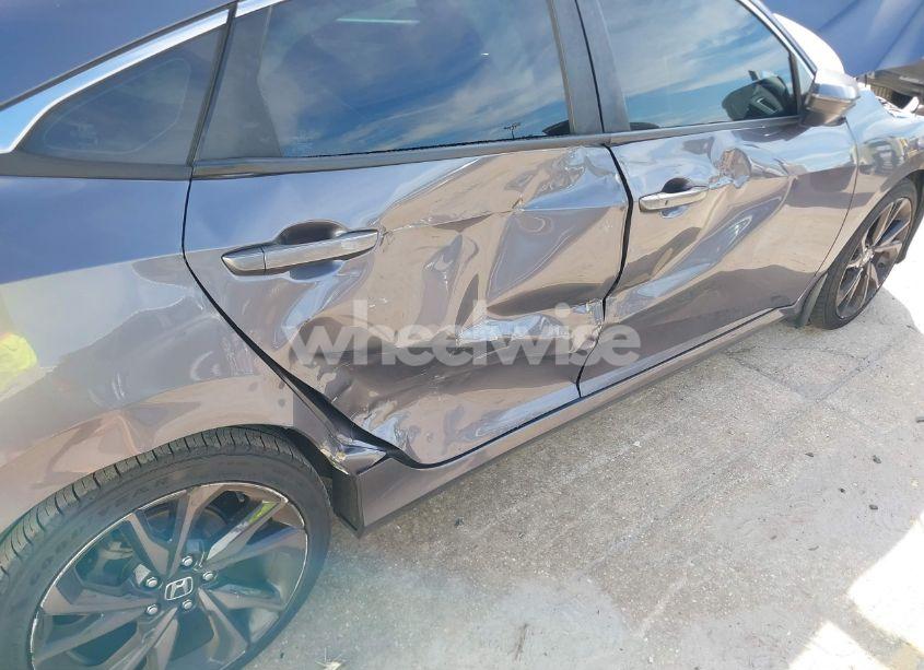 Photo 6 of 2020 Honda Civic SPORT (VIN 19XFC2F8XLE006961)