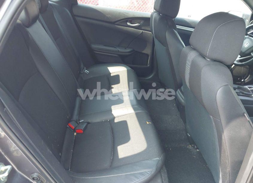 Photo 8 of 2020 Honda Civic SPORT (VIN 19XFC2F8XLE020620)