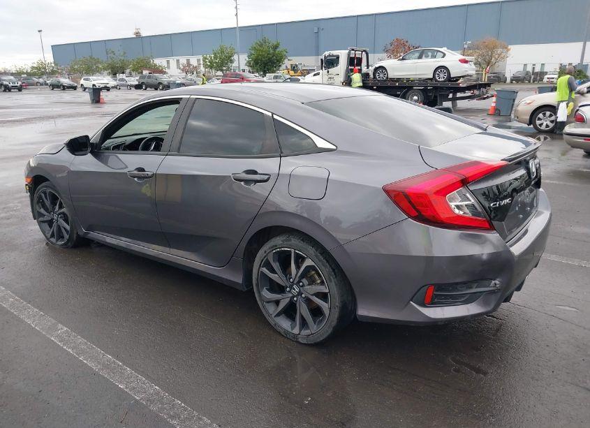 Photo 3 of 2020 Honda Civic SPORT (VIN 19XFC2F8XLE214676)