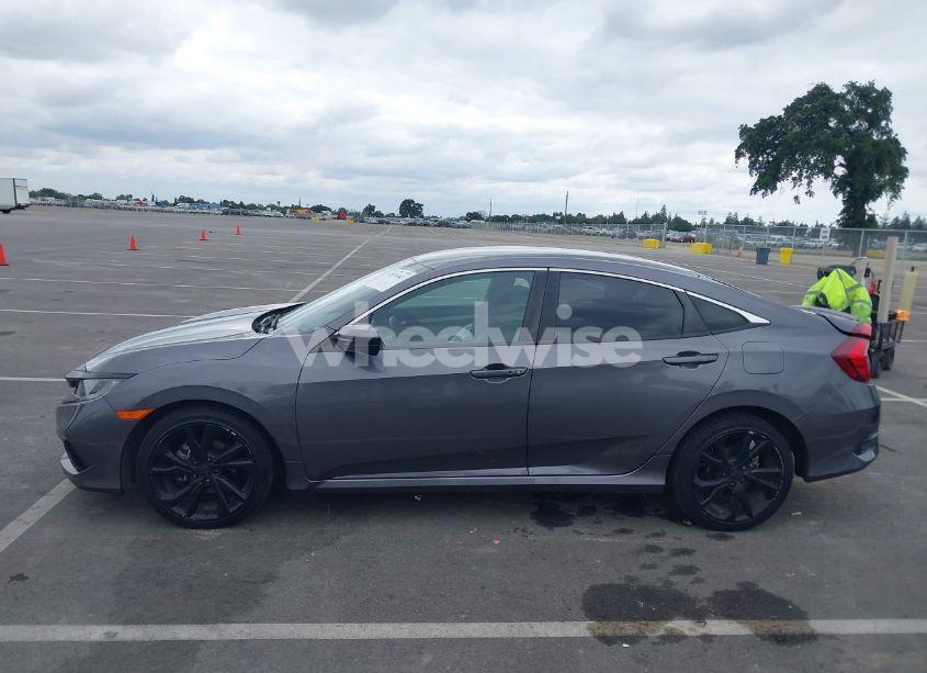 Photo 14 of 2021 Honda Civic SPORT (VIN 19XFC2F8XME201752)