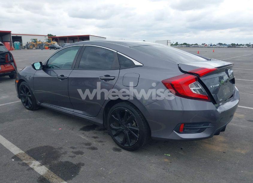 Photo 3 of 2021 Honda Civic SPORT (VIN 19XFC2F8XME201752)