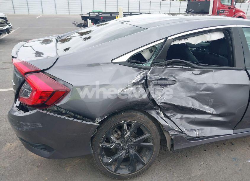 Photo 6 of 2021 Honda Civic SPORT (VIN 19XFC2F8XME201752)