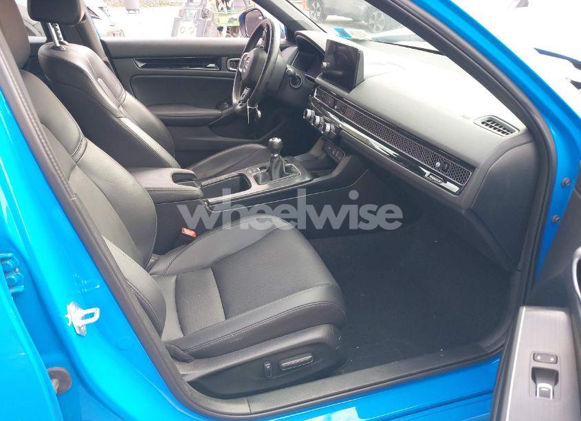Photo 5 of 2023 Honda Civic SPORT TOURING (VIN 19XFL1G82PE010419)