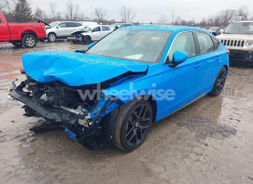 Photo 2 of 2024 Honda Civic SPORT TOURING (VIN 19XFL1G82RE006616)