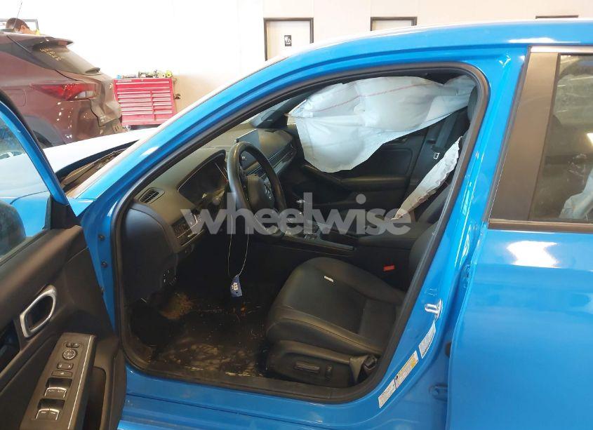 Photo 5 of 2024 Honda Civic SPORT TOURING (VIN 19XFL1G83RE008780)