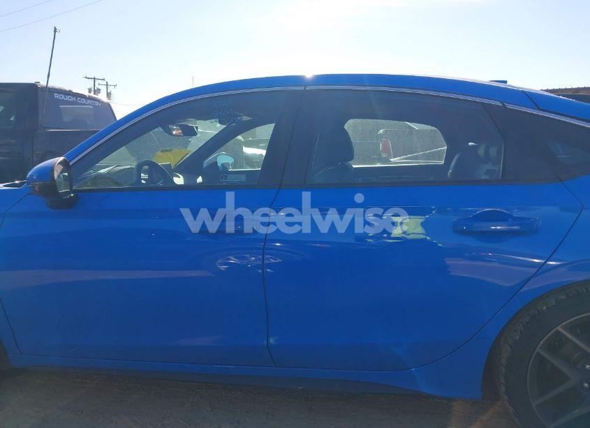 Photo 15 of 2024 Honda Civic SPORT TOURING (VIN 19XFL1G86RE006456)