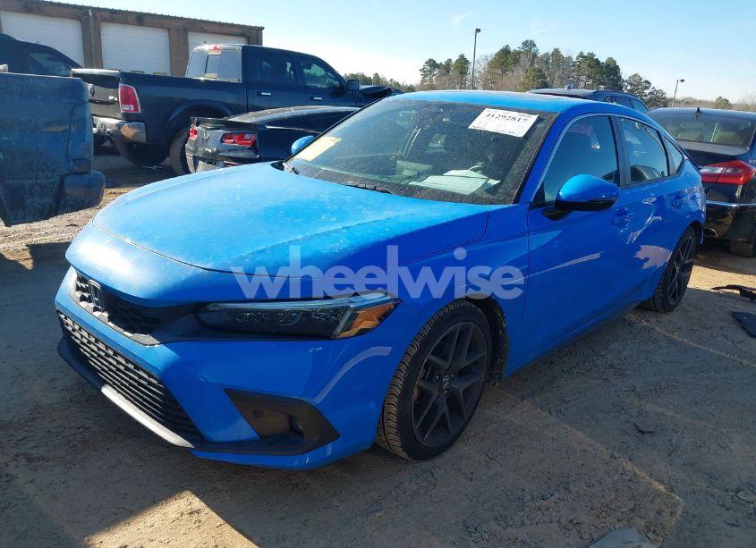 Photo 2 of 2024 Honda Civic SPORT TOURING (VIN 19XFL1G86RE006456)