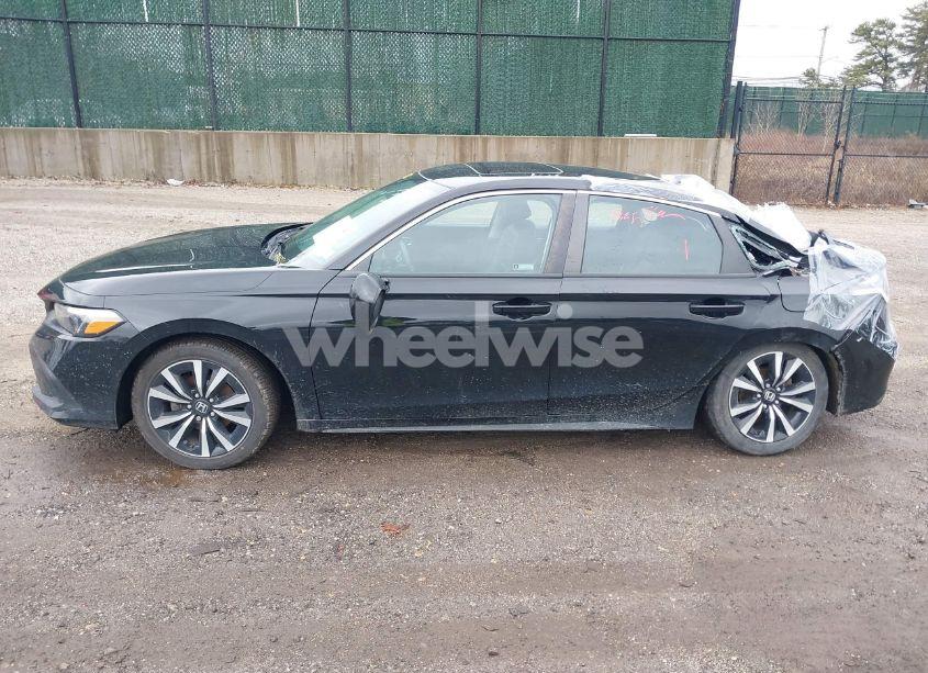 Photo 14 of 2022 Honda Civic EX-L (VIN 19XFL1H70NE014276)