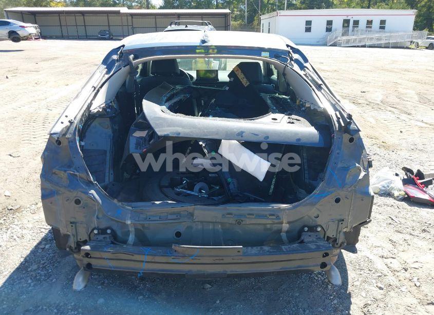 Photo 16 of 2023 Honda Civic EX-L /EX-L W/O BSI (VIN 19XFL1H70PE016693)