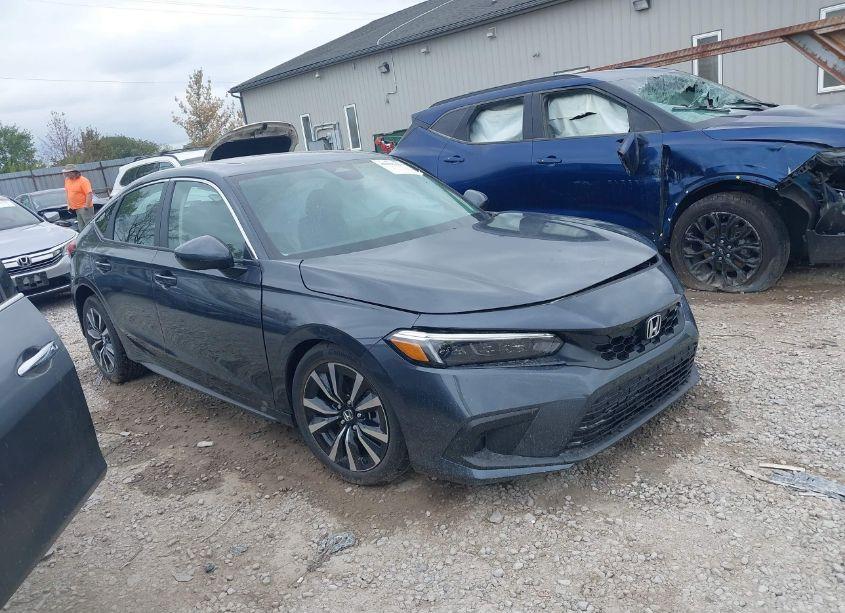 2024 Honda Civic EX-L (VIN 19XFL1H70RE030581) main photo