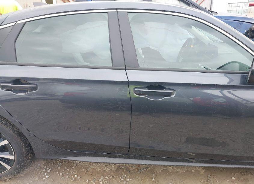 Photo 13 of 2024 Honda Civic EX-L (VIN 19XFL1H70RE030581)