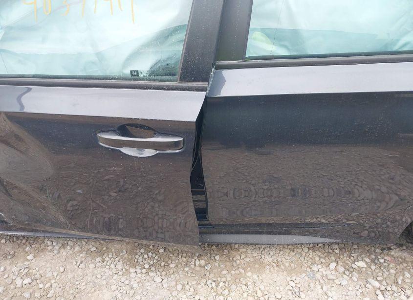 Photo 14 of 2024 Honda Civic EX-L (VIN 19XFL1H70RE030581)