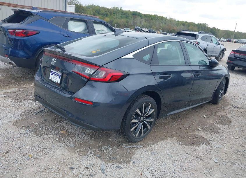 Photo 4 of 2024 Honda Civic EX-L (VIN 19XFL1H70RE030581)