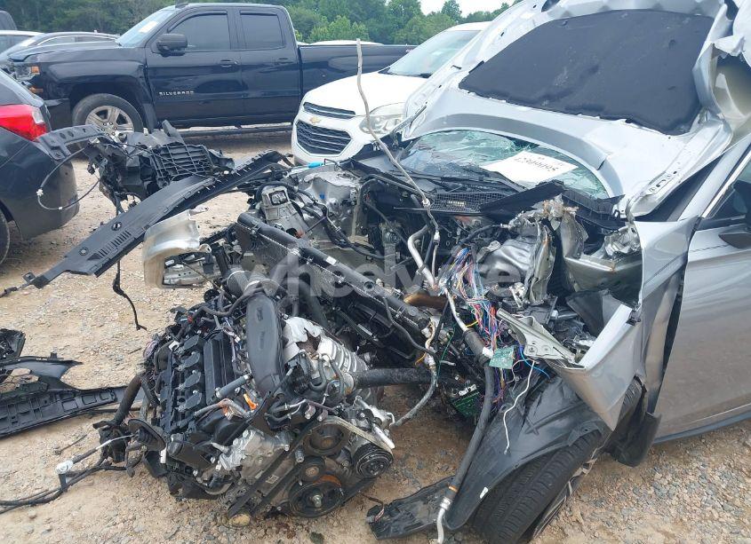 Photo 6 of 2022 Honda Civic EX-L (VIN 19XFL1H71NE003643)