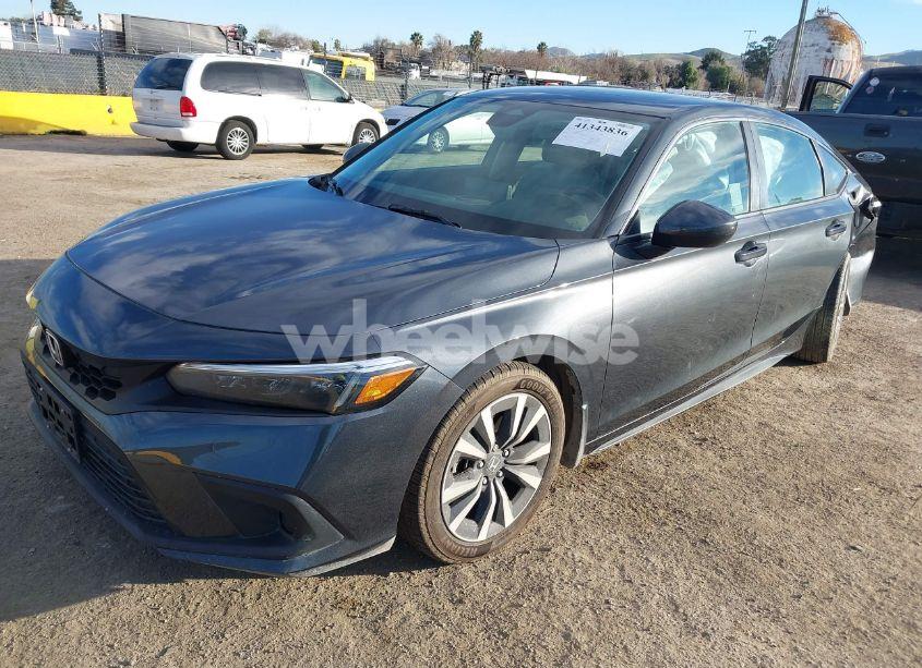 Photo 2 of 2022 Honda Civic EX-L (VIN 19XFL1H72NE019611)