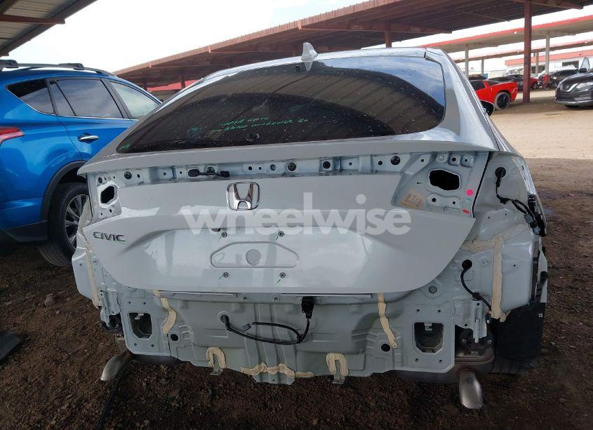 Photo 17 of 2024 Honda Civic EX-L (VIN 19XFL1H72RE016116)