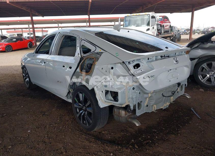 Photo 3 of 2024 Honda Civic EX-L (VIN 19XFL1H72RE016116)