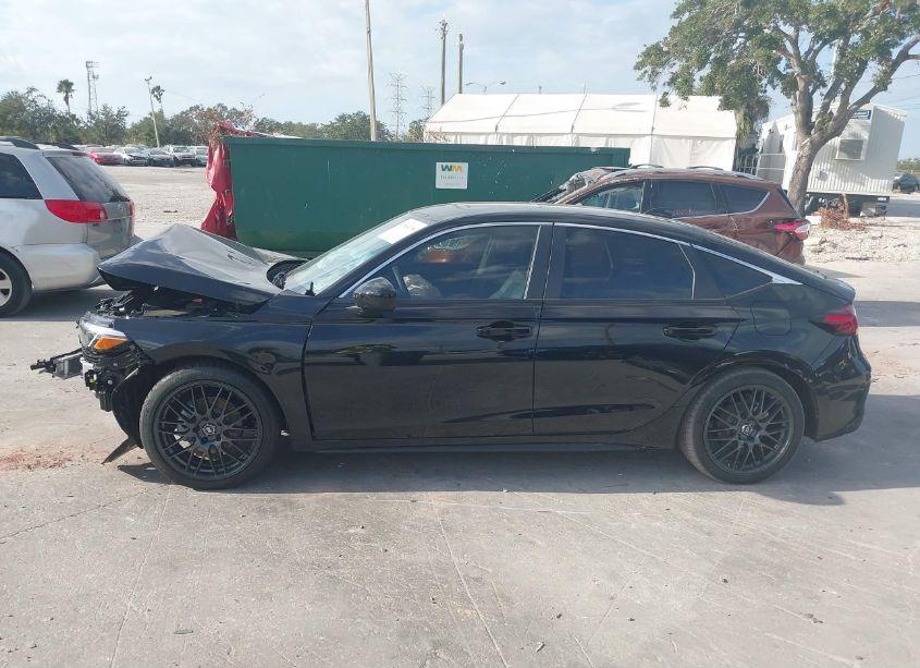 Photo 15 of 2024 Honda Civic EX-L (VIN 19XFL1H72RE031392)