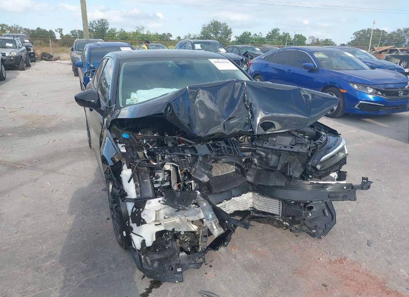 Photo 6 of 2024 Honda Civic EX-L (VIN 19XFL1H72RE031392)