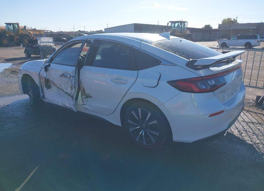 Photo 3 of 2022 Honda Civic EX-L (VIN 19XFL1H73NE005927)