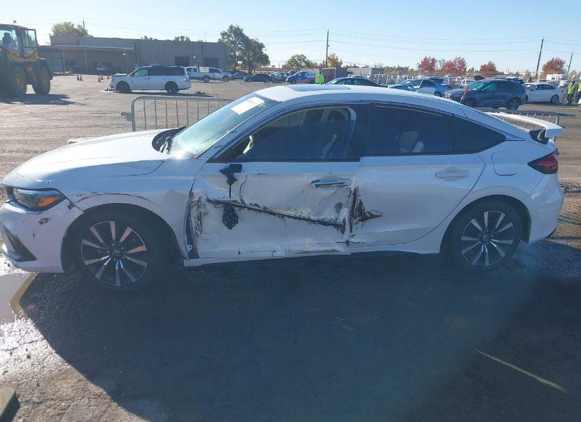 Photo 6 of 2022 Honda Civic EX-L (VIN 19XFL1H73NE005927)