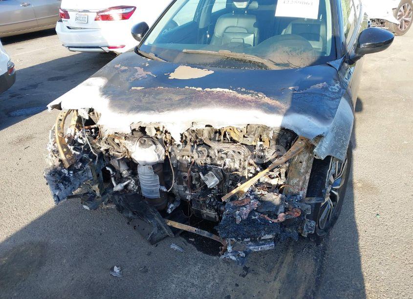 Photo 6 of 2023 Honda Civic EX-L/EX-L W/O BSI (VIN 19XFL1H73PE005199)