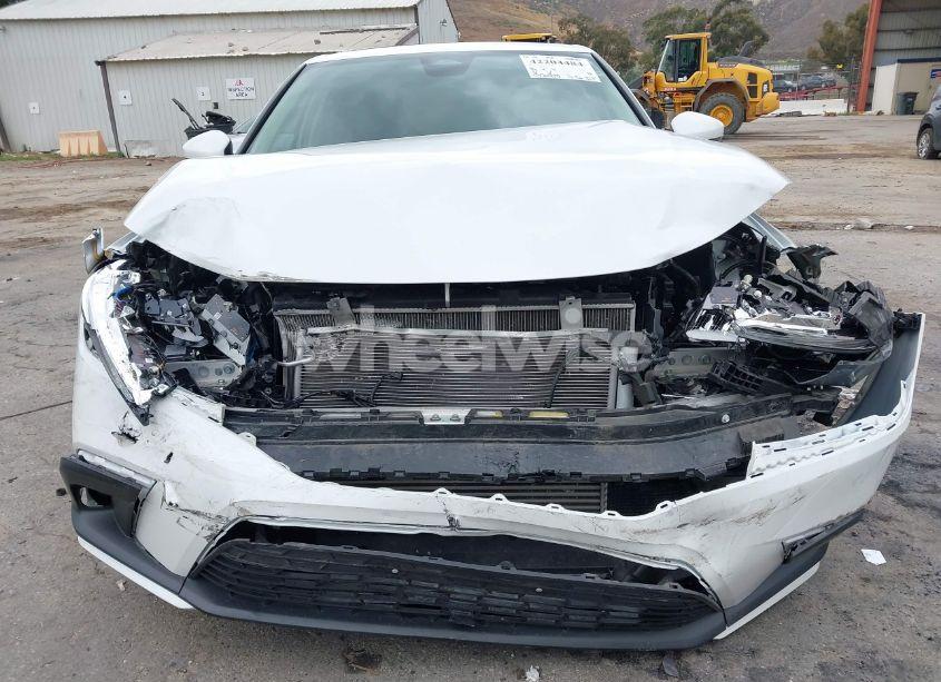 Photo 6 of 2024 Honda Civic EX-L (VIN 19XFL1H73RE003908)