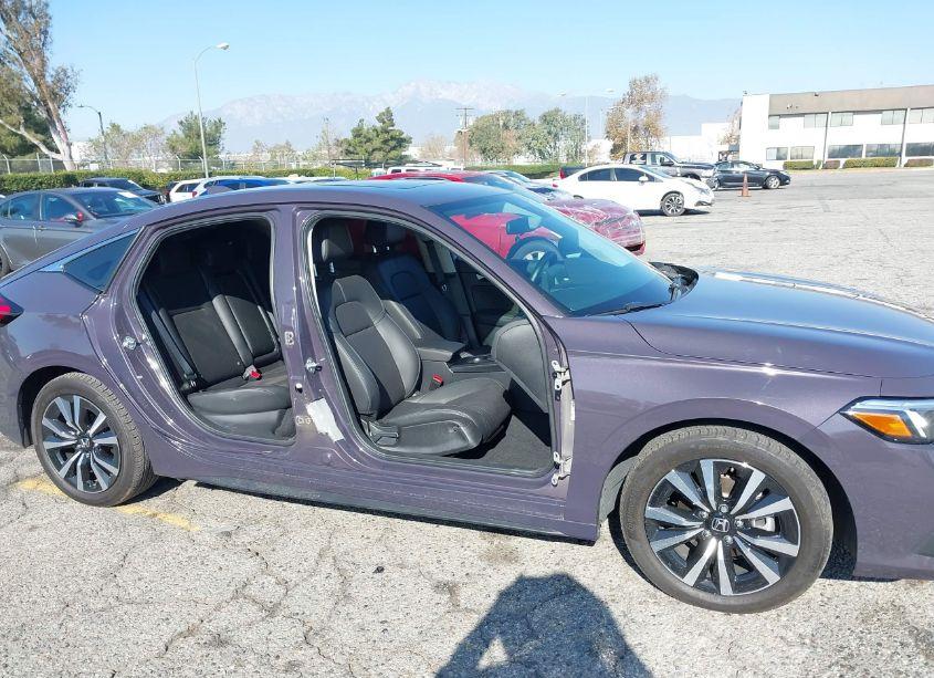 Photo 6 of 2024 Honda Civic EX-L (VIN 19XFL1H73RE008641)