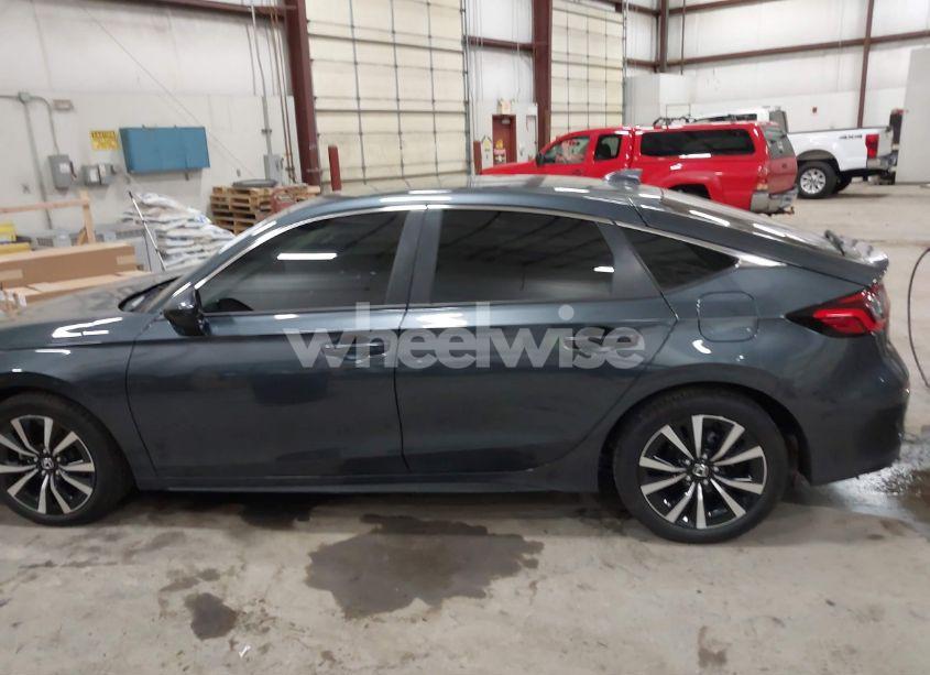 Photo 14 of 2024 Honda Civic EX-L (VIN 19XFL1H73RE031420)