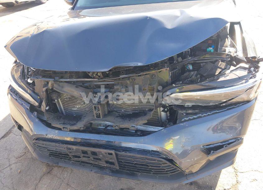 Photo 6 of 2023 Honda Civic EX-L /EX-L W/O BSI (VIN 19XFL1H74PE000903)