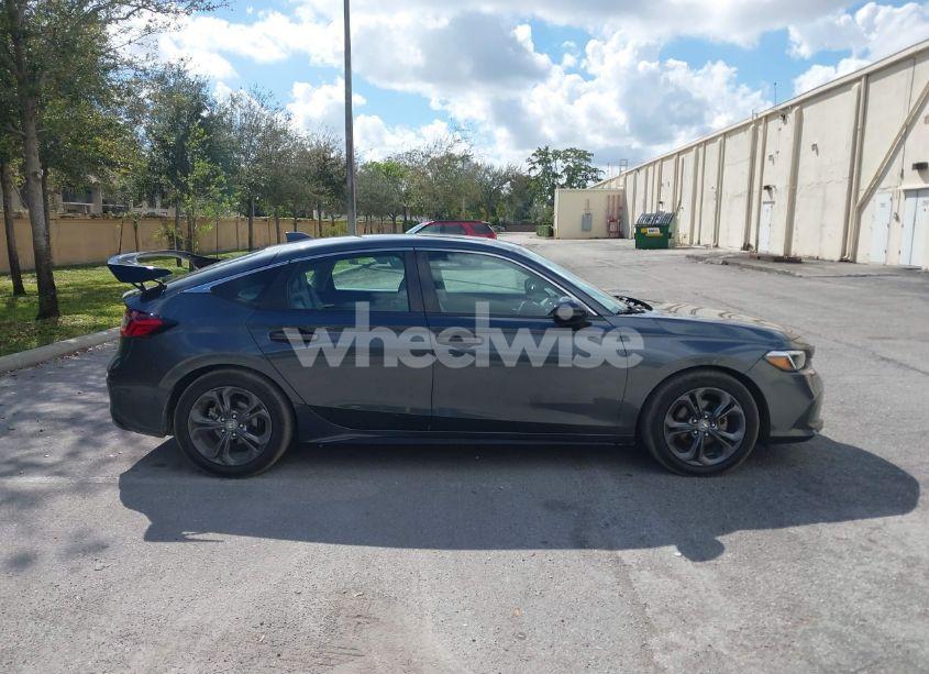 Photo 13 of 2022 Honda Civic EX-L (VIN 19XFL1H75NE006691)