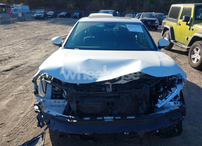 Photo 12 of 2023 Honda Civic EX-L /EX-L W/O BSI (VIN 19XFL1H75PE015183)