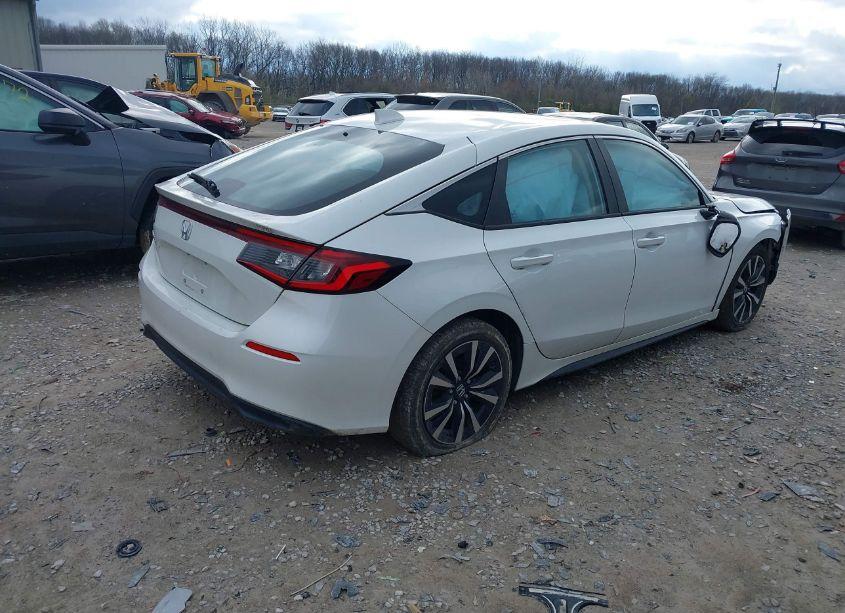 Photo 4 of 2022 Honda Civic EX-L (VIN 19XFL1H76NE001239)