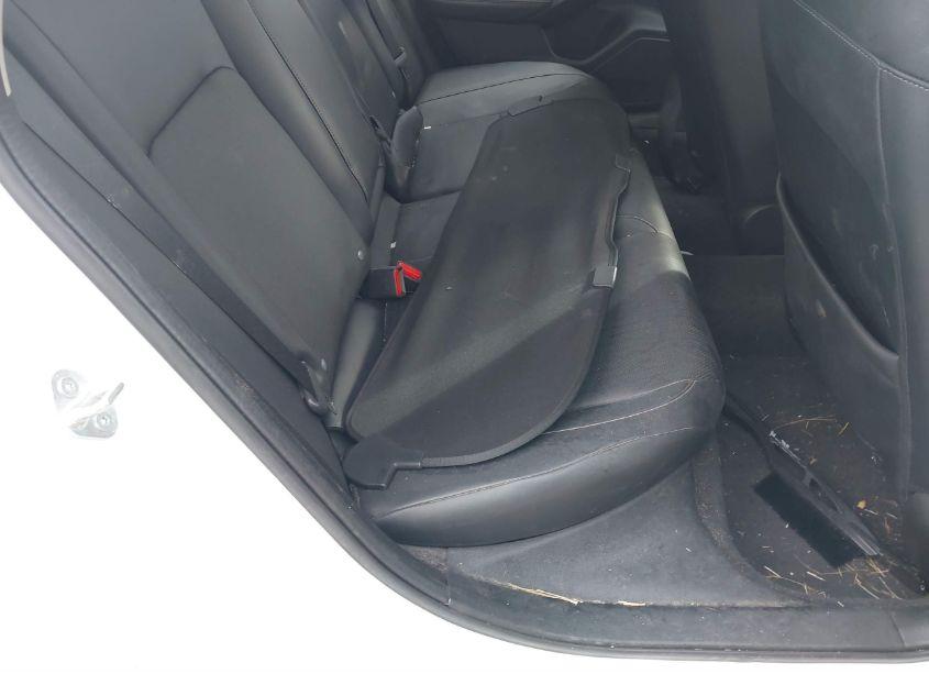 Photo 8 of 2022 Honda Civic EX-L (VIN 19XFL1H76NE001239)