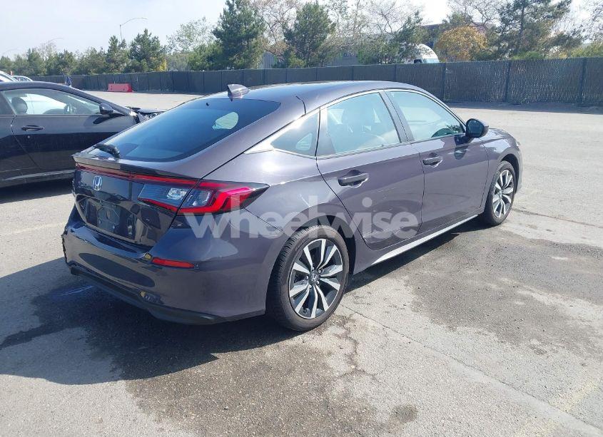 Photo 4 of 2022 Honda Civic EX-L (VIN 19XFL1H76NE020955)