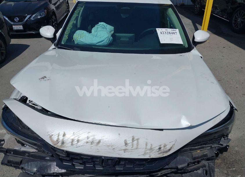 Photo 10 of 2023 Honda Civic EX-L/EX-L W/O BSI (VIN 19XFL1H76PE003575)